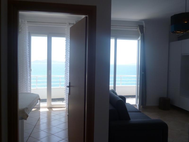 Beautifull Holiday Apartment Larisa Sarandë Buitenkant foto